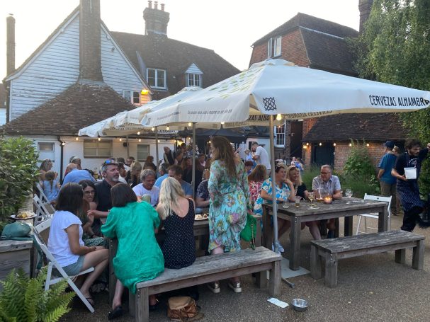 Gathering in the Courtyard @chequersinnlamberhurst